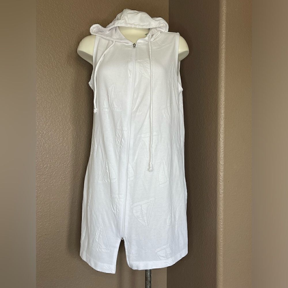 Wearabouts white hooded swimsuit cover up size m